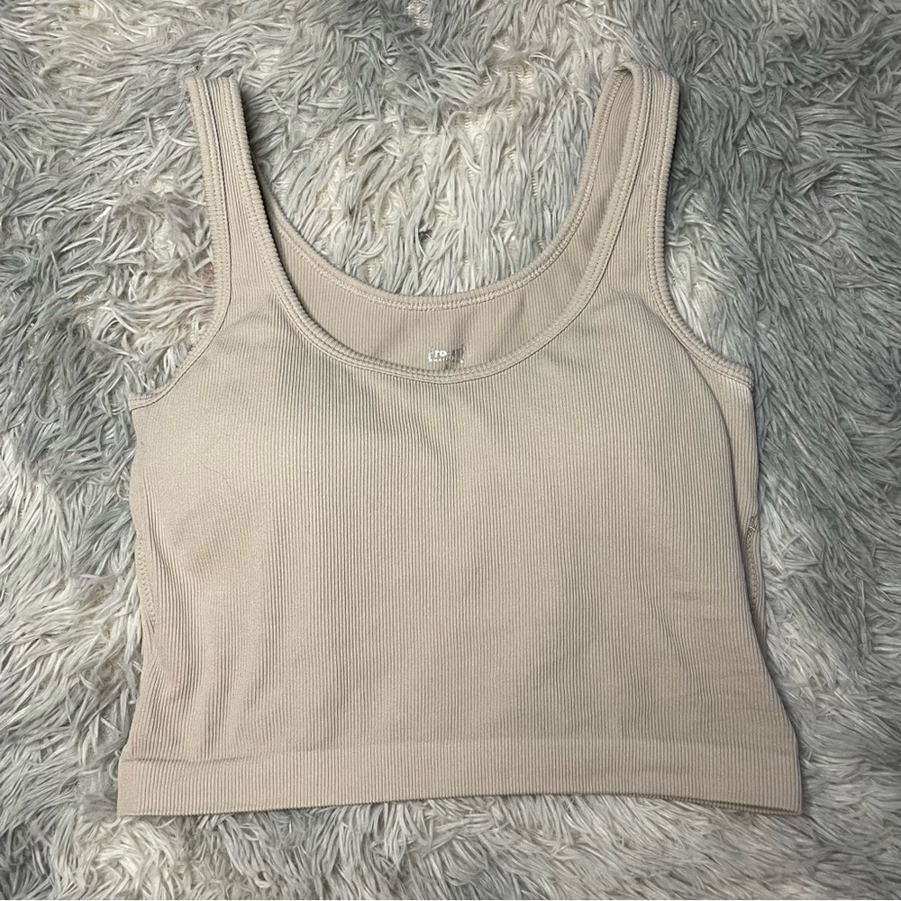 Workout tank top